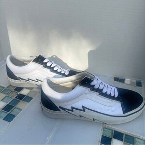 Men's White and Black Sneakers